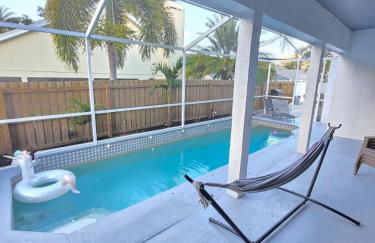 Pool house Best location in Wesley Chapel - Photo 36