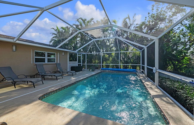 Comfy Home W/ Heated Pool Near Siesta Key Beach 2 Bedroom Home - Foto 23
