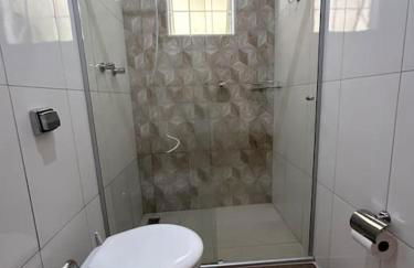 Refugio a Beira do lago Piscina Churrasqueira Vista privelegiada para o Por dos sol Canto dos Passaros - Foto 43