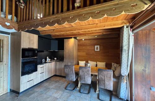 App style chalet de caractère, chaleureux et confortable pied des pistes - Foto 2