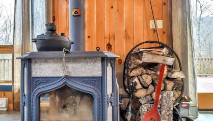 4 Bedroom Log Cabin with Stream and Great Location - Foto 4