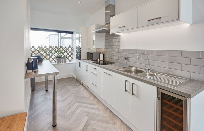 Host Stay Apartment 2 High Street - Photo 2