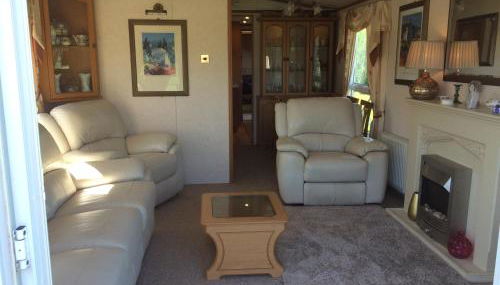 Dolafon Farm Stay - Photo 3