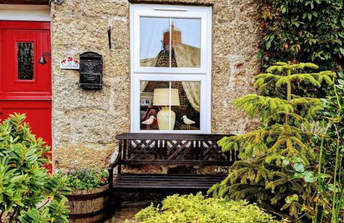 Stylish 2-BR cottage near Mousehole - garden and and parking - Photo 18