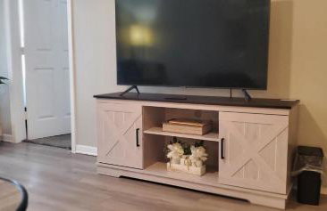 Comfortable Stay Near UT and Downtown Austin - Foto 17