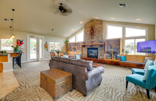 Walk to Beach Panoramic Splendor Westport Condo - Foto 18