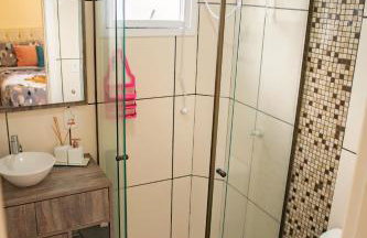 Casa 3 min Shopping Pelotas- Com 1 Suíte, 2 Quartos Climatizados, Piscina e Estacionamento 2 carros - Foto 59