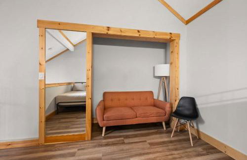 Renovated Ski In Out Condo King Bed Patio Grill - Foto 27