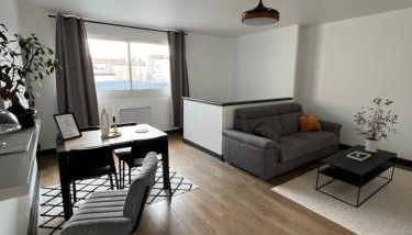 HYPER CENTRE à 80m du marché central, T2 très calme Rue du Minage - Foto 2