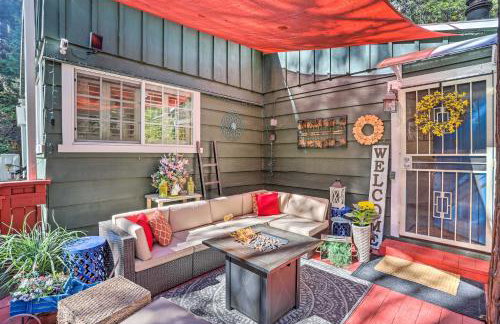 1 Mi to Lake Gregory Boho Crestline Cabin - Foto 18