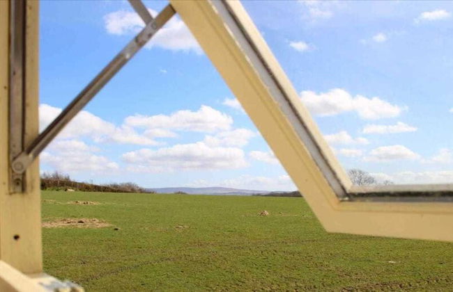 The Shearer's Hut, Sleeps 2, Wood Burner, Fire Pit - Foto 23