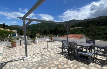 Villa Jasmine, Sea and Mountain View in peaceful hamlet - Foto 23