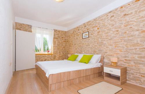 Holiday home Ana with pool national park krka - Foto 22