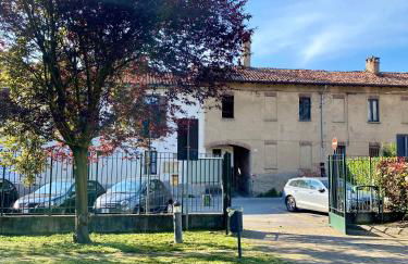 Ruti's House - Monolocale con travi a vista vicino Malpensa e Milano Rho Fiera - Photo 17