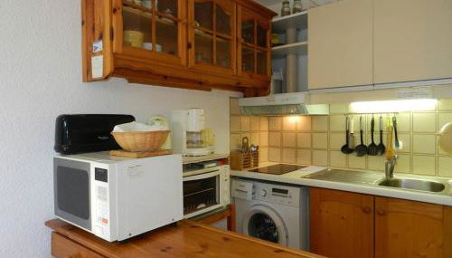 Studio coin nuit avec terrasse et parking privatif à Bormes-les-Mimosas - FR-1-251-900 - Foto 5