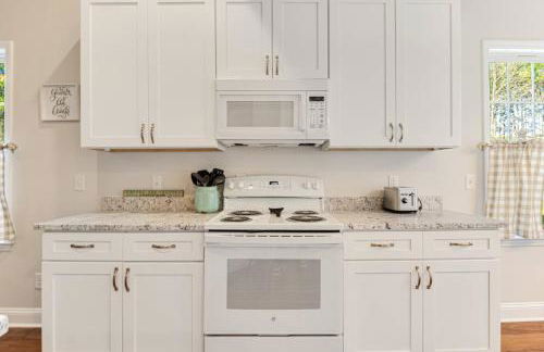 The Cottage at Arbor Creek - Foto 17