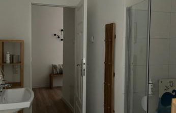 ApartNaest Radeberg - vollausgestattete 1 - bis 4-Zimmer Apartments l 24h Zugang per Code l Check-in Anleitung über Posteingang l Parkplatz auf Anfrage l Frühstück optional - Foto 34