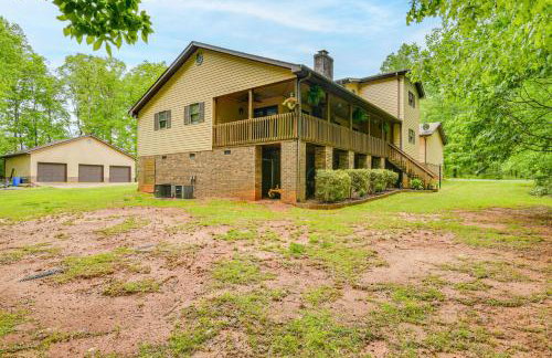 5 Mi to Lake Robinson: WFH-Friendly Home w/ Pool - Photo 26