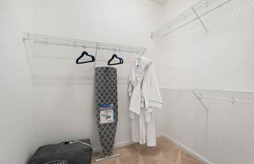 Cozy 4B 2 5B University Home King Beds Jacuzzi - Foto 11