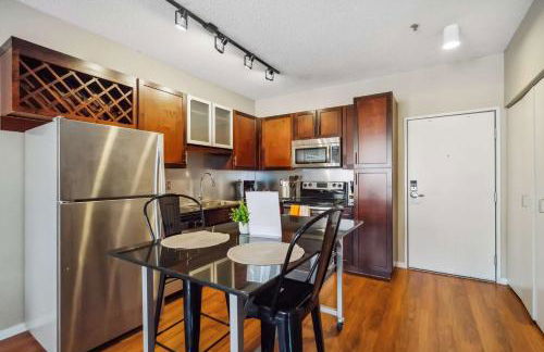 CozySuites 2BR Mill District with pool, gym #04 - Foto 9