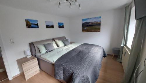 Haus Am Stadtschloss FeWo 3 Zimmer Küche Bad - Foto 4