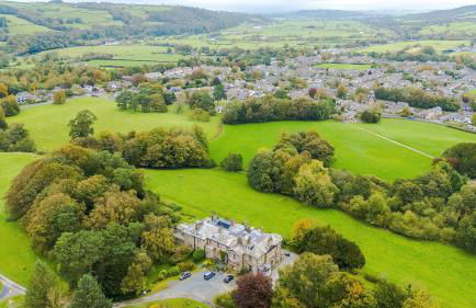 Escowbeck House - Staycation - HotTub - Sleeps 10 - Foto 6