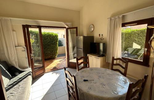 Pavillon 2 Chambres avec Parking à Argelès-sur-Mer - FR-1-837-97 - Photo 9