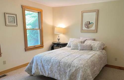 Perfect location! Minutes to beaches! Beach pass! - Foto 18