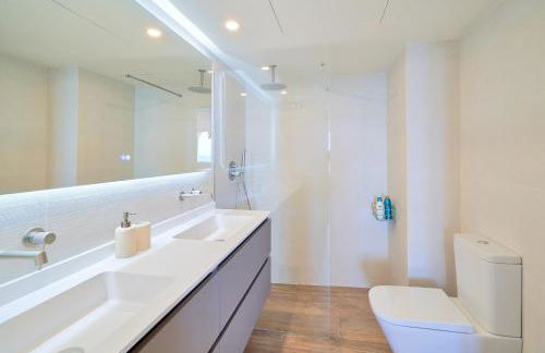 Sea Suite Beachfront - Photo 12