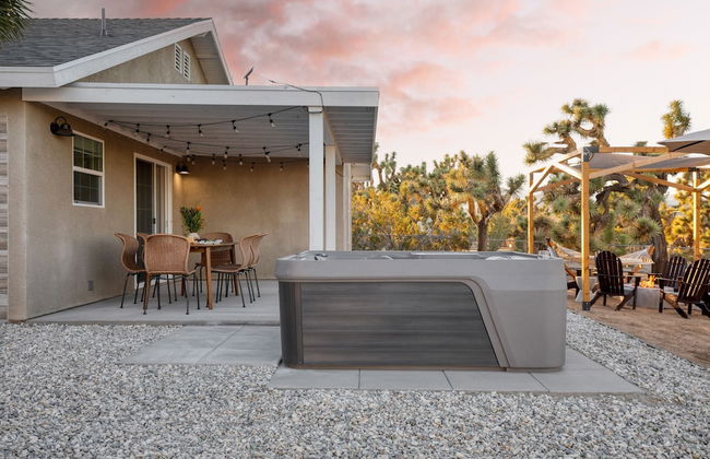 Chuckwalla by Avantstay Joshua Tree Haven w Hot Tub Modern Interior - Foto 2