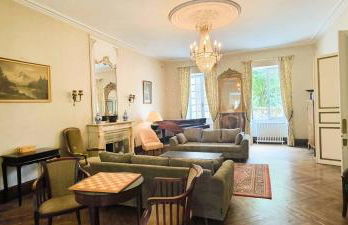 Demeure 13 personnes au Centre ville de Ruffec - Foto 25