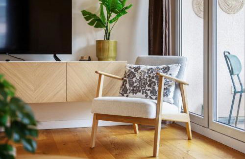 EDLER WOHNRAUM Schwanenteich-Oase mit Balkon, Kaffeevollautomat, Lift & Parkplatz - Foto 7