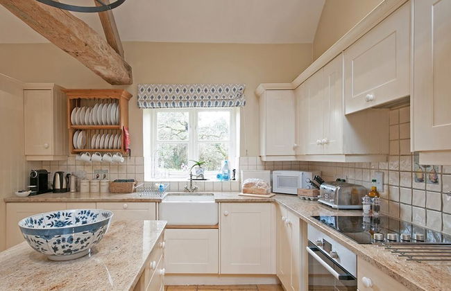 Shipton Cottage - Photo 6