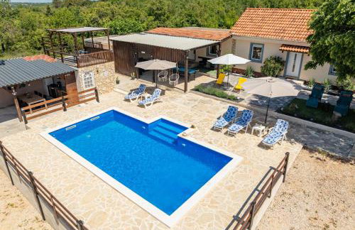 Holiday Home Burgija with pool - Foto 2