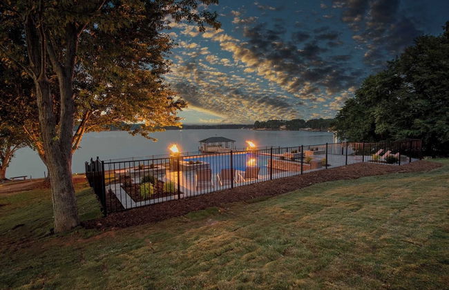 Azalea Retreat - The Cottage by Avantstay Pool - Foto 43