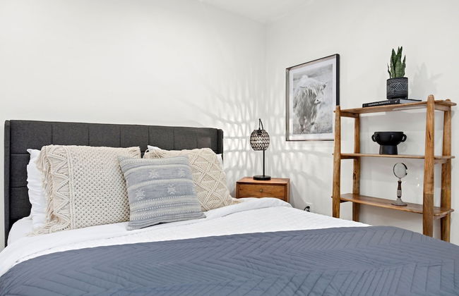 Elegant Old Town Charm – Walk to Csu and Downtown - Foto 5