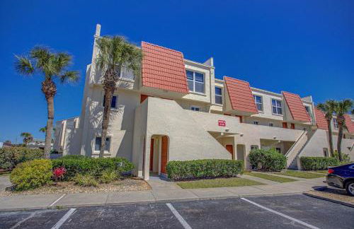 Beautiful Ocean Side 2 Bedroom Condo with Pool - Foto 24