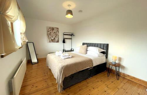 Spectacular 7BR House Hot Tub and Gardens in Gretna - Pass the Keys - Foto 40