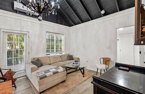 Newly Renovated Home- Sailboat Bend - Walk to Las Olas - 4 Miles to Beach - Foto 9