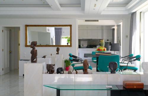 Luxury Villa with Pool, BBQ & Garden in Vouliagmeni - Foto 40