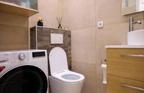 BEAUTIFUL apartment , beach 3 min walk , free parking, near Negresco - Foto 23