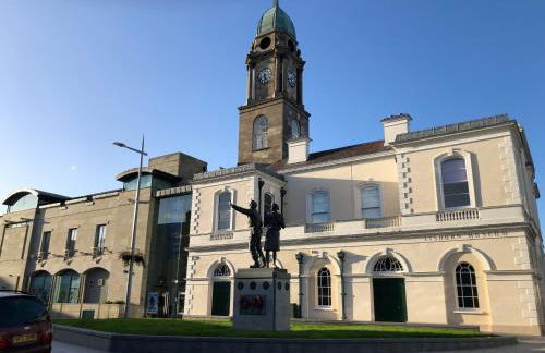 Central Lisburn Duplex Apartment No Parties - Foto 49