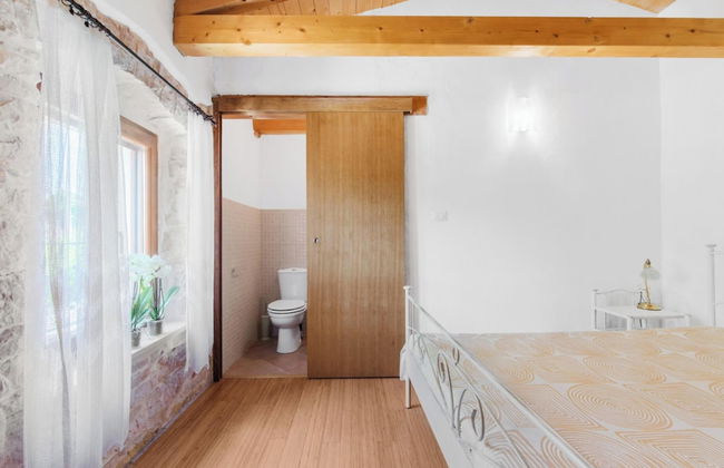 Holiday House with Pool Villa Ladybug - Photo 7