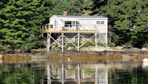 Studio Cottage Rental next to the Water in Boothbay Harbor, Maine - Photo 4