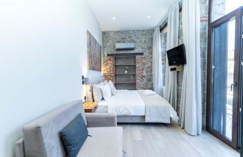 MONOPATI HOUSE - Photo 60