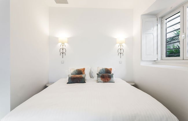 Chalet Estoril Luxury Apartments - Photo 4