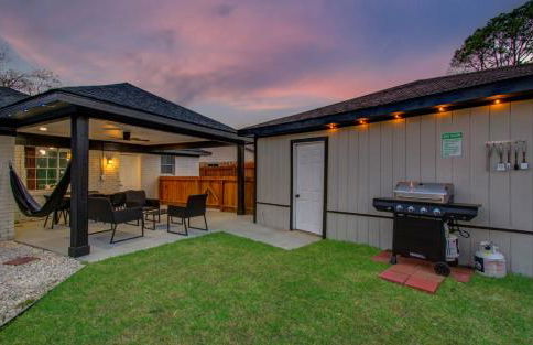5-BD 2-BA Tranquil Retreat ft Jacuzzi & Playground - Foto 5