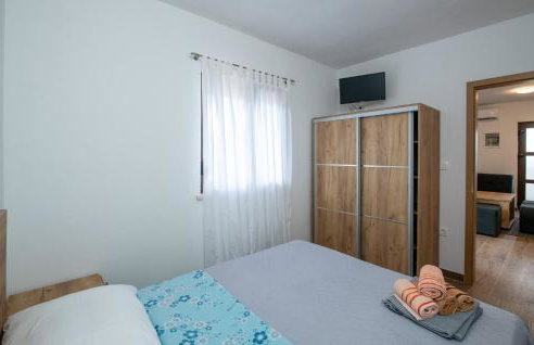 Stunning Home In Nedescina With Kitchen - Foto 27