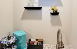 Studio 409 Spring Lake - Fayetteville Near Fort Brag - Accessible 1st Floor with Self Check-in and Premium Wifi - Foto 18