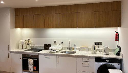 Clare Escape - Modern town centre apartment, 2 mins to shops & restaurants, short walk to beach - Foto 4